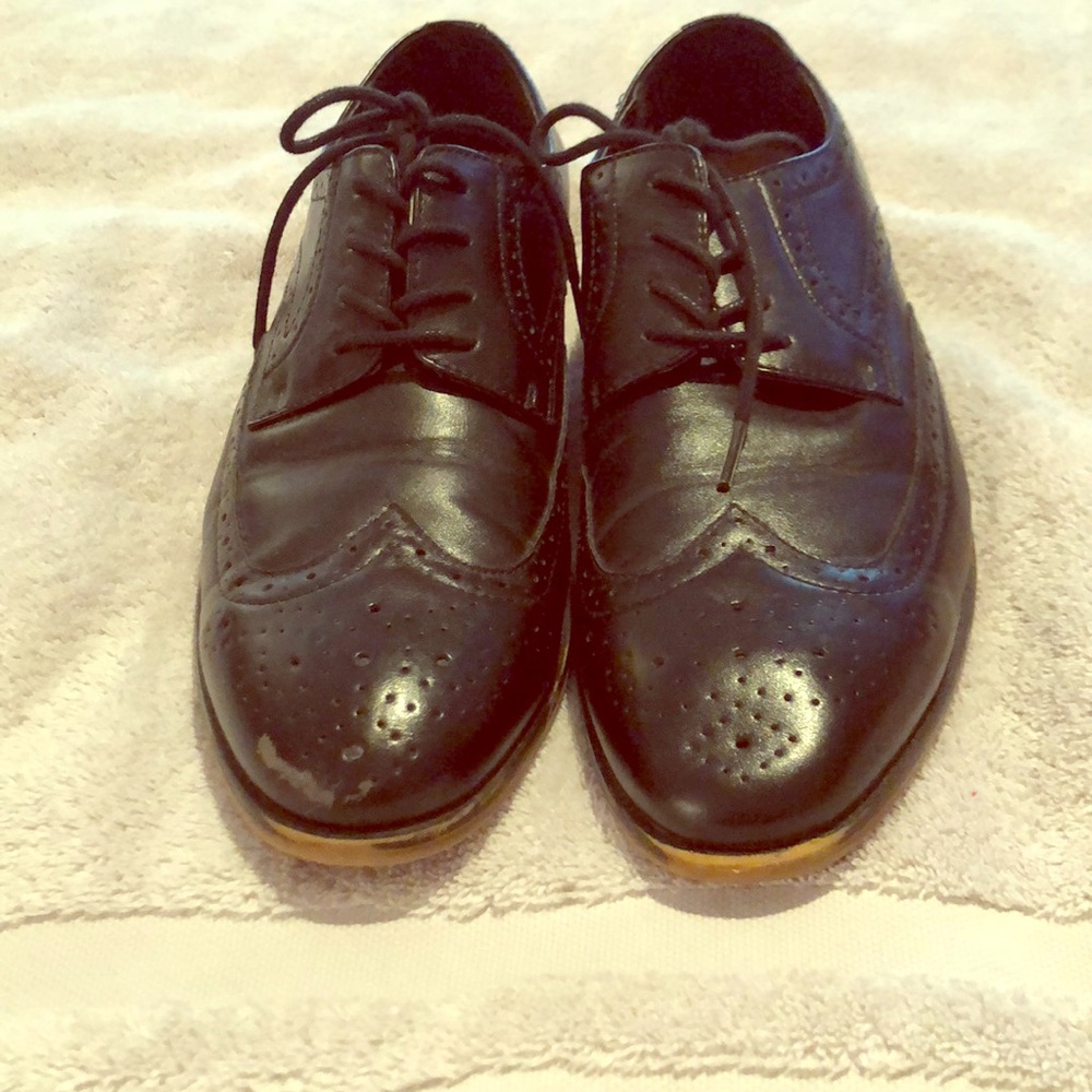 Apt 9 men’s black dress shoes